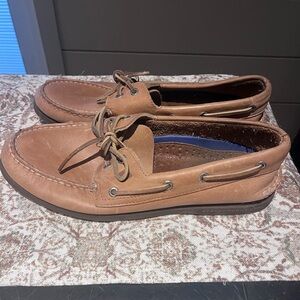 Sperry Tan Leather Boat Shoes